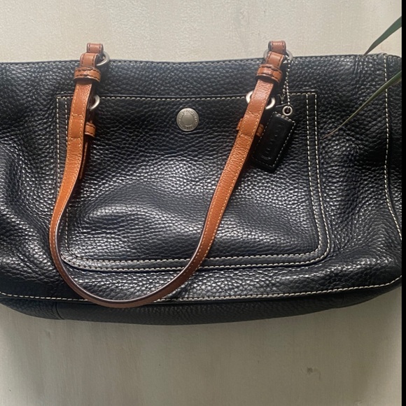 Vintage Coach Tote in pebbled leather - Picture 7 of 11